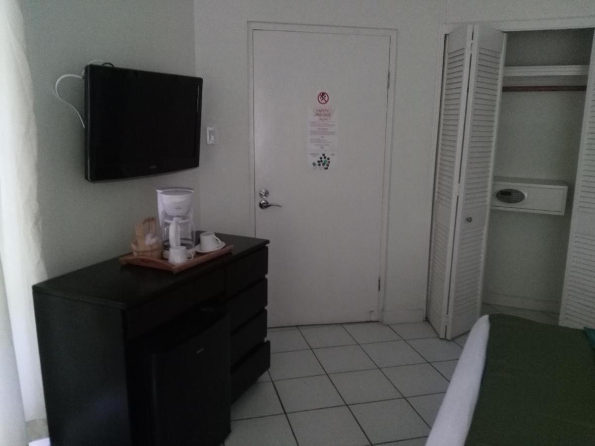Mystic Ridge Apt 2 Plus 6 Ocho Rios Eksteriør bilde